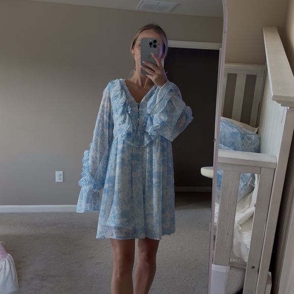 Blue Ruffled Long Sleeve Dress - Picture 1 of 2